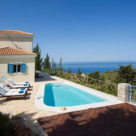 Boo Premium Living Villa Tsoukaládhes