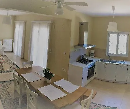 וילה Boo Premium Living *