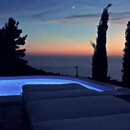 Vilă Boo Premium Living Tsoukaládhes