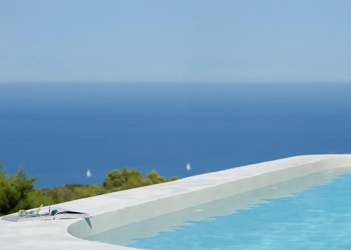 Boo Premium Living Tsoukaladhes