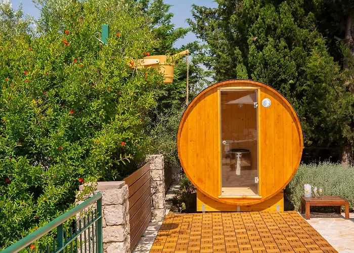 Boo Premium Living Villa Tsoukaladhes